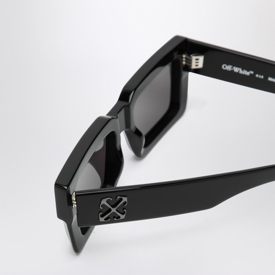 Off-White Mod 501